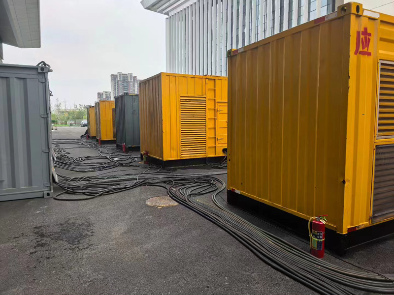 玄武不同季节柴油发电机组保养有哪些注意事项?